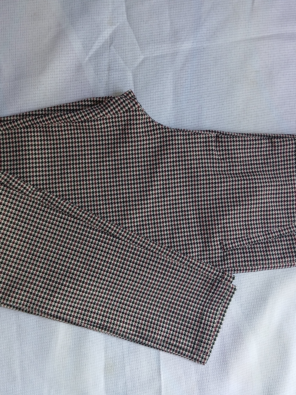 Zara Houndstooth Skinny Pants in Black, White & Red